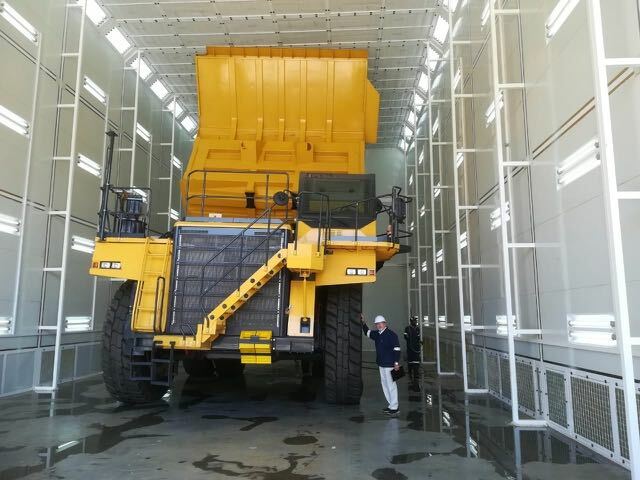 Massive Earthmoving Machinery Spray Booths